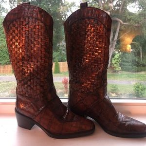 Gorgeous Joan and David Leather boots. Like new.